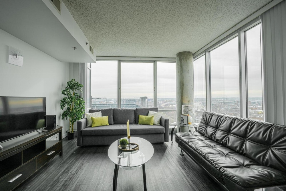 Heaven On Baltimore Downtown Fully Furnished Apartments
